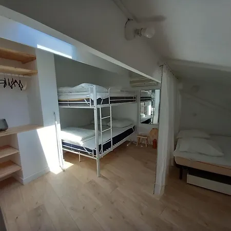 Daire 3p With Terrace On The Seafront *