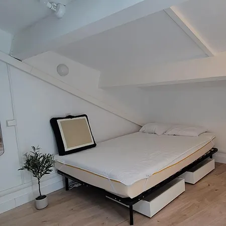 3p With Terrace On The Seafront Apartament